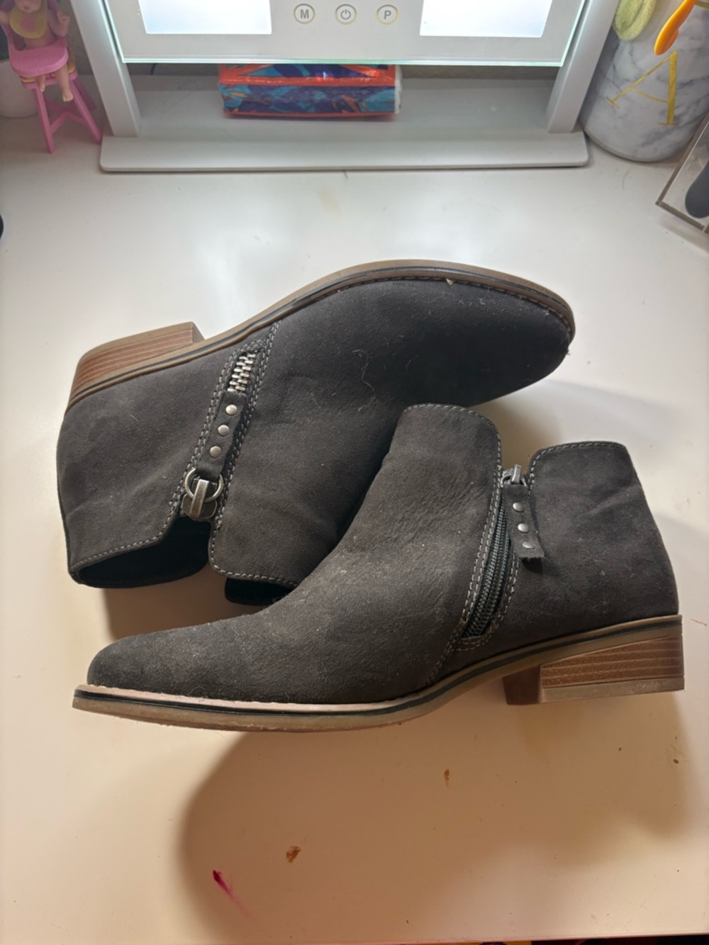 Dark Grey Girl’s Zip Up Boots with Silver Hardware